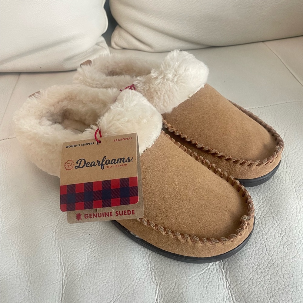 Dearfoams genuine Suede women’s slippers